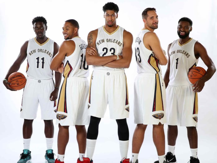 pelicans-preview.jpg